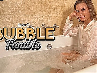 amateur brunette hd